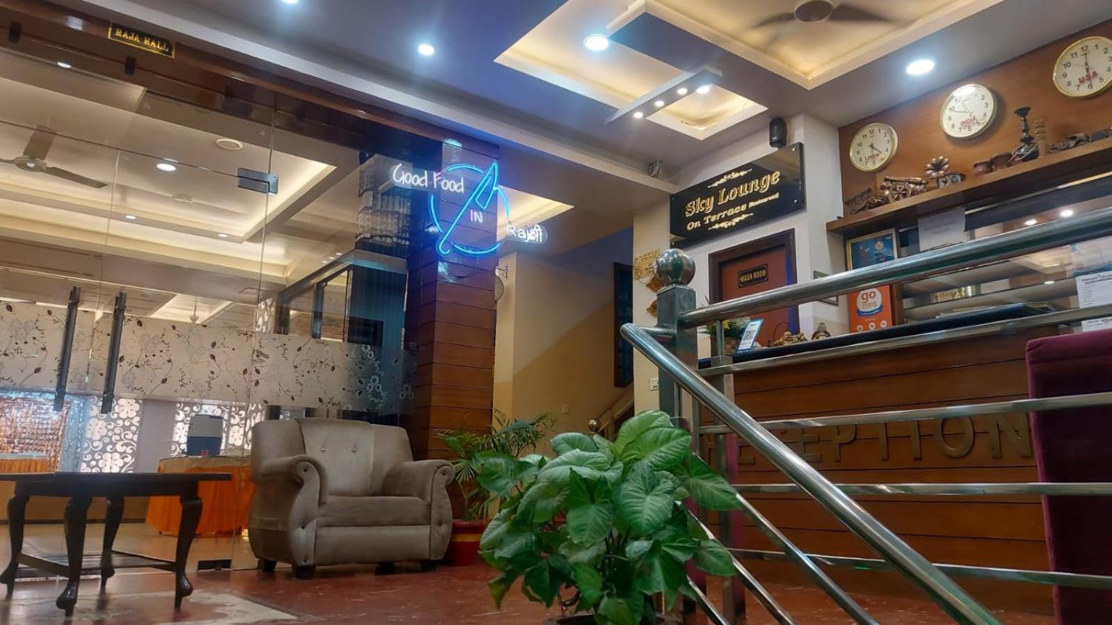 Hotel Rajshree Tanakpur Ngoại thất bức ảnh