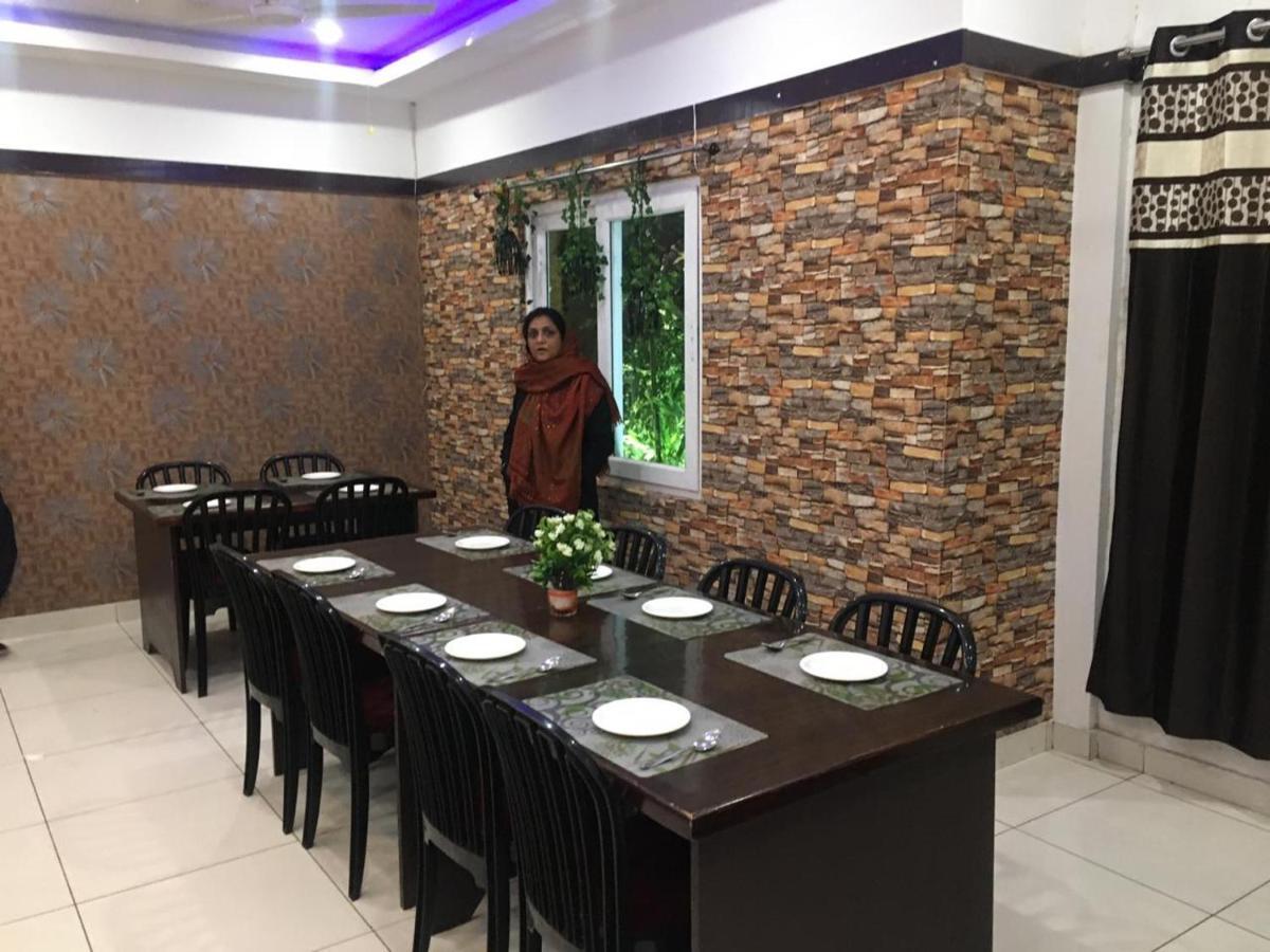 Hotel Rajshree Tanakpur Ngoại thất bức ảnh